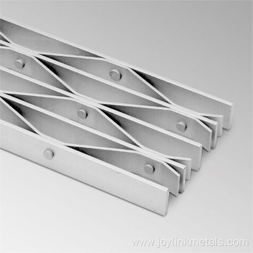 Riveted Metal Bar Grating